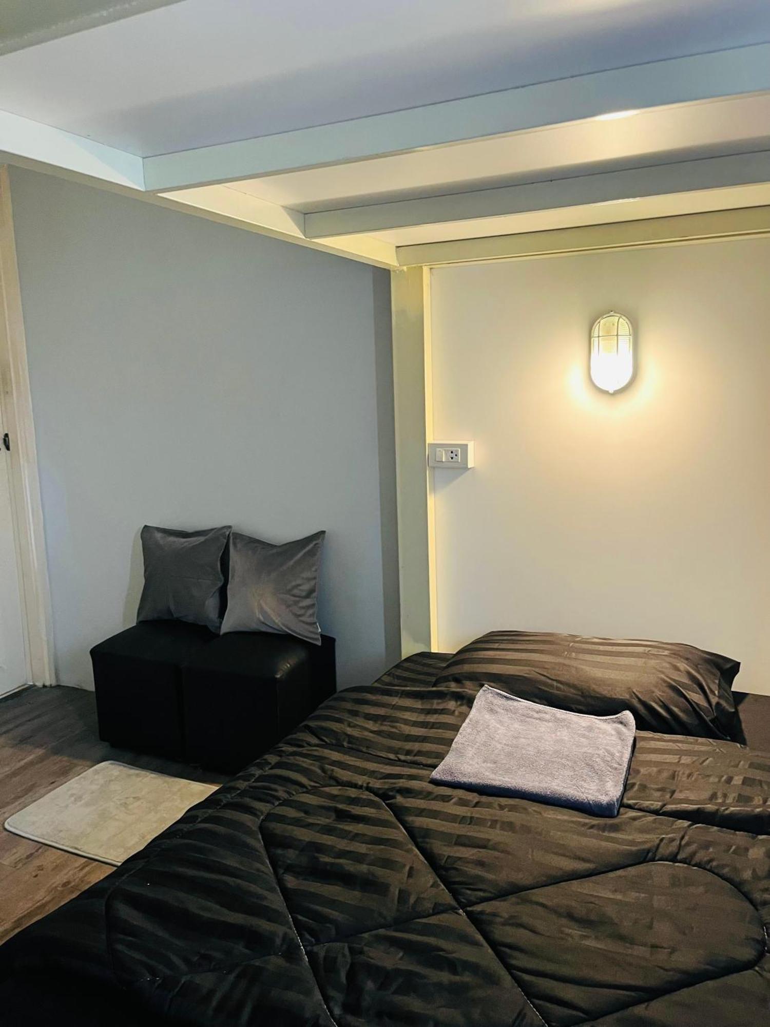 Patone Hostel Phra Nakhon Si Ayutthaya Dış mekan fotoğraf
