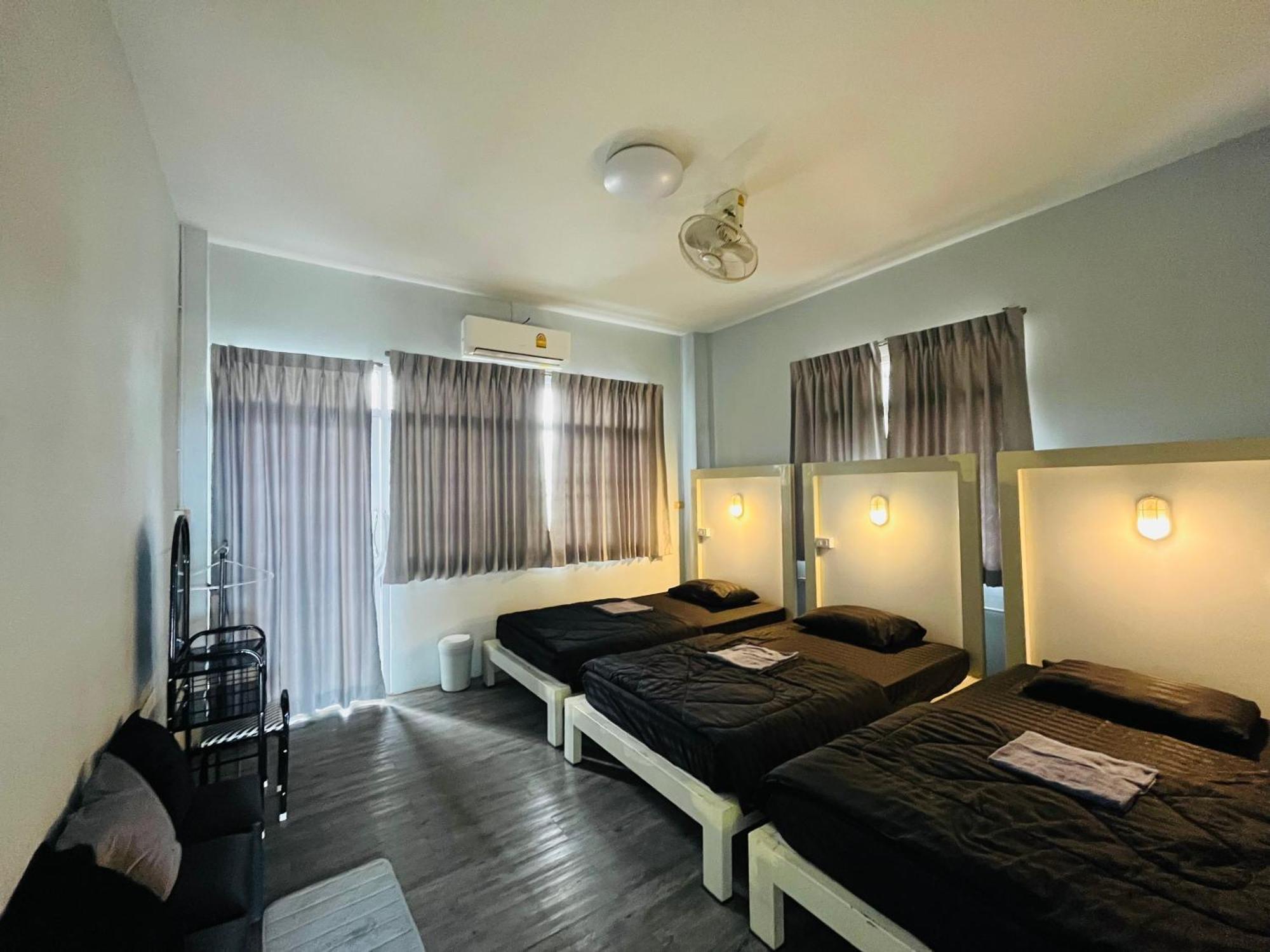 Patone Hostel Phra Nakhon Si Ayutthaya Dış mekan fotoğraf