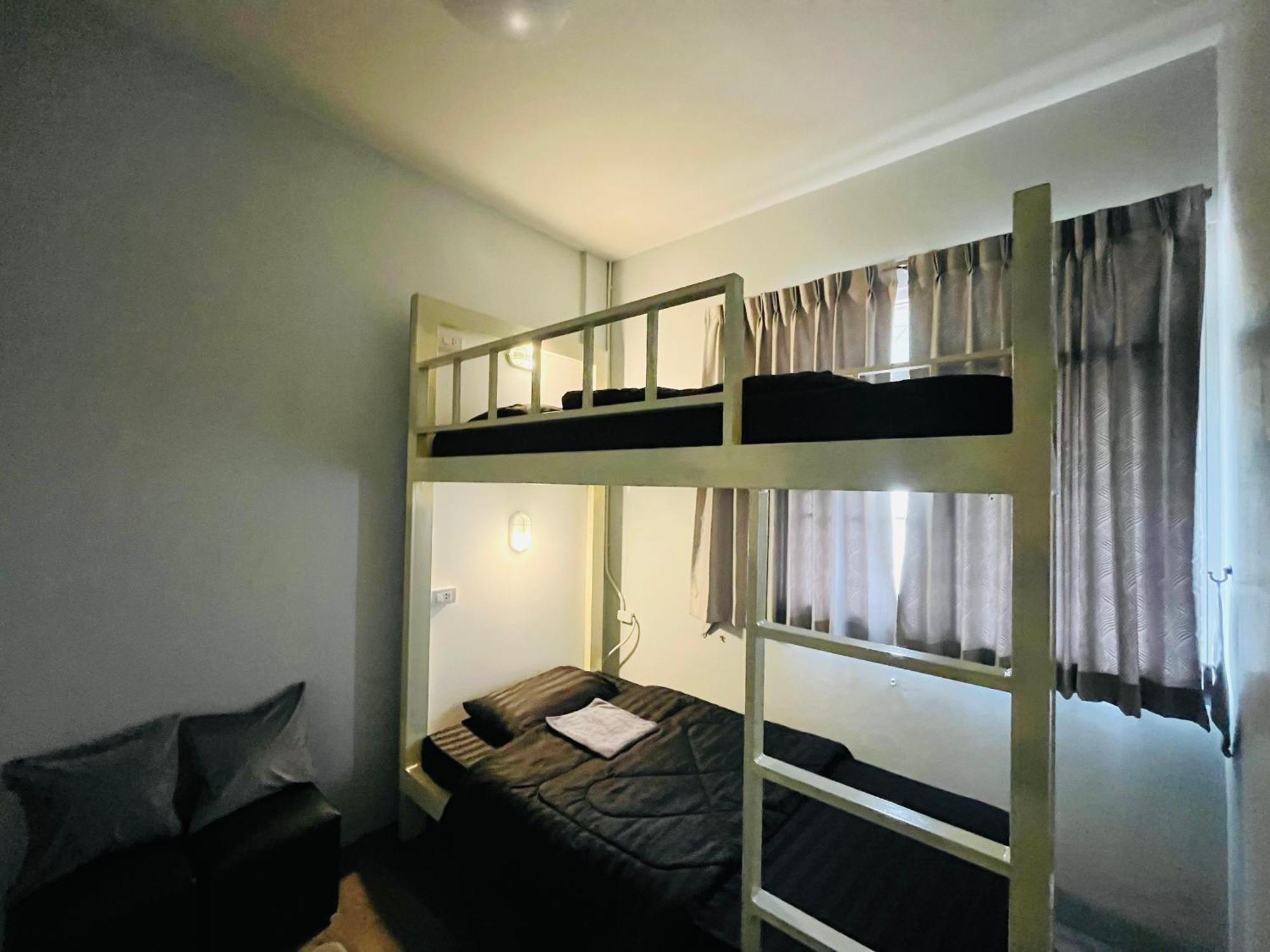 Patone Hostel Phra Nakhon Si Ayutthaya Dış mekan fotoğraf